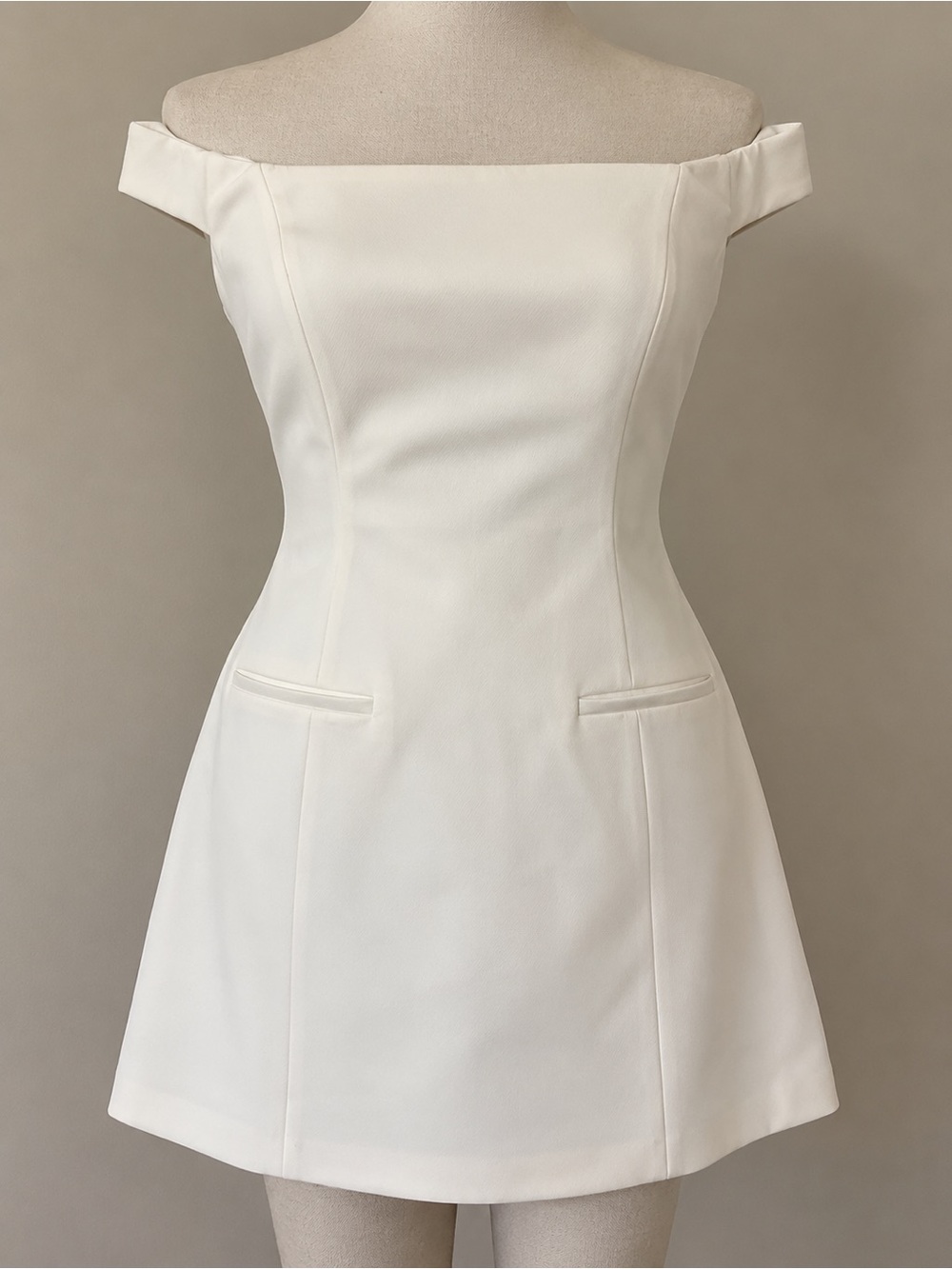 KOOKAI Alto Off Shoulder Mini Dress Size US 8 Coconut Milk White NWT homecoming